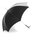 Paraguas negro abierto manual de Striaght (BD-52)